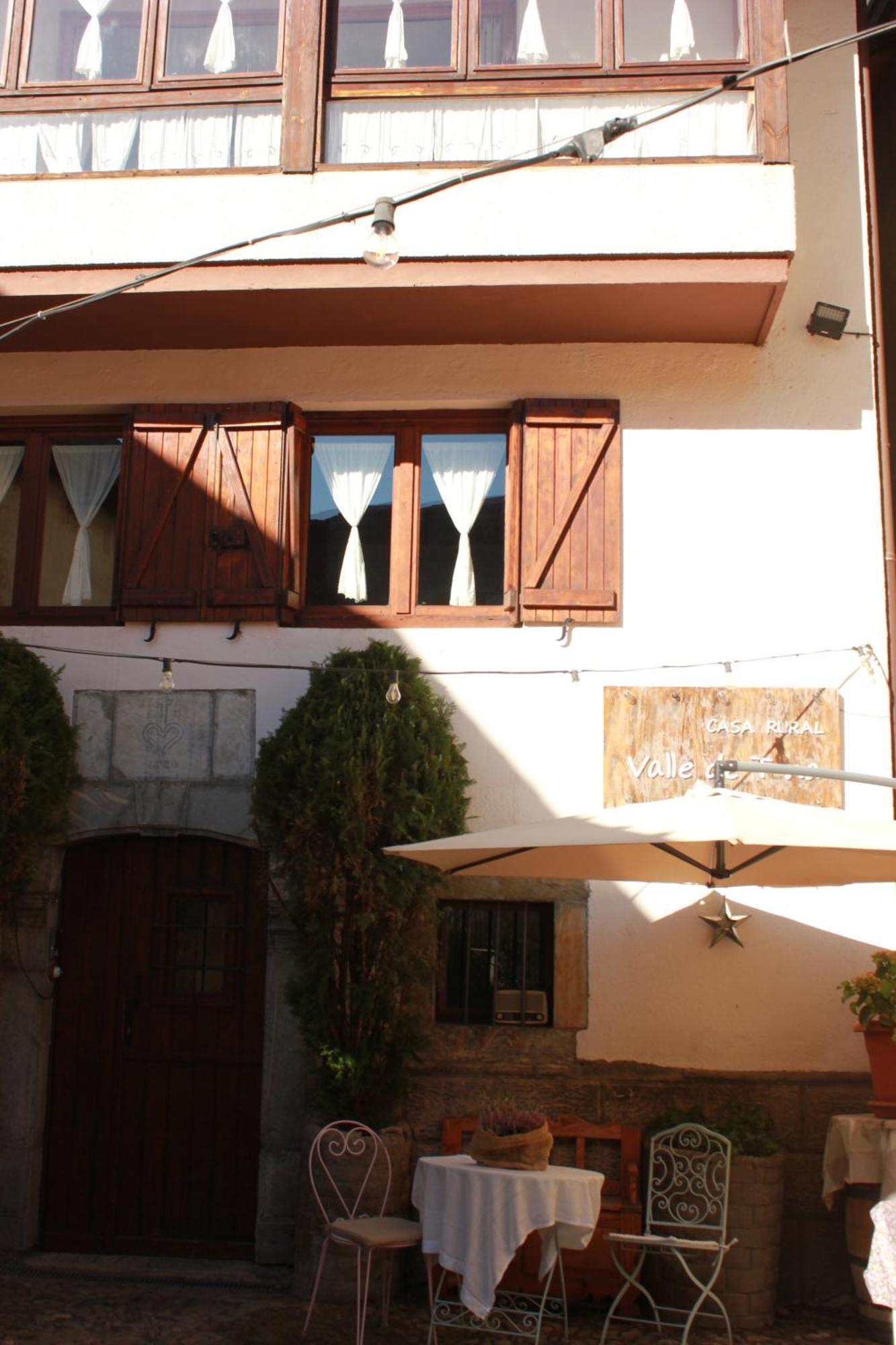 Casa Rural Valle De Tena Sallent de Gállego Exteriör bild