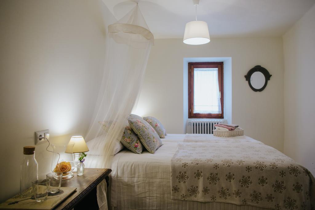Casa Rural Valle De Tena Sallent de Gállego Exteriör bild